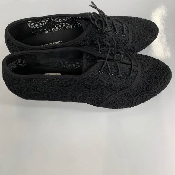 Lower East side Black Lace Ballerina Shoes - NWOT Sz 8 1/2 - Picture 7 of 9
